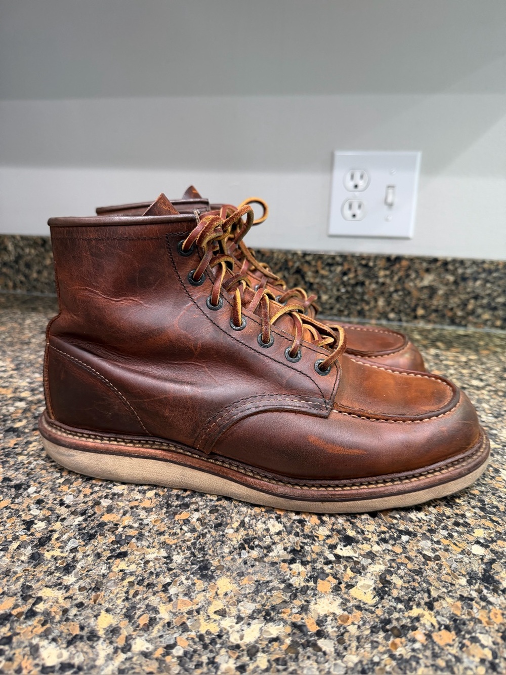 Vintage red wing heritage 1907 size 9.5 Brown Leather Moc Toe Work Boots